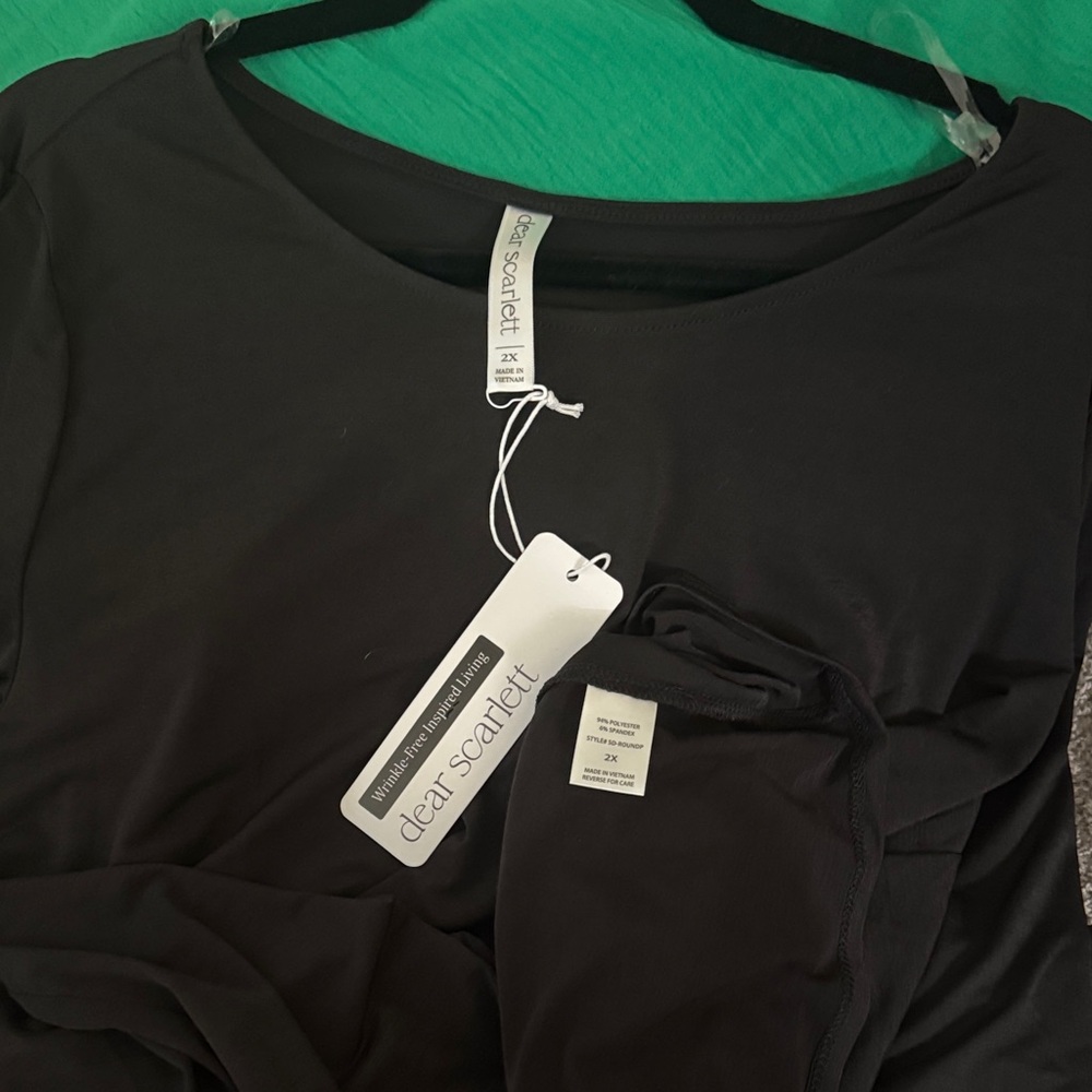 Dear Scarlett Women's Elegant Black Blouse